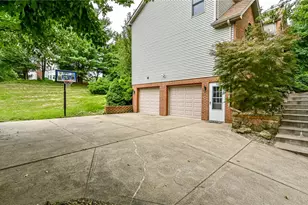 217 Meadow Spring Rd, Unity Township, PA 15601 - Photo 3