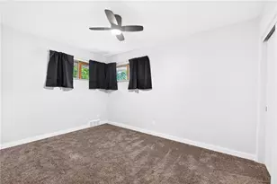 1234 Highland Ave, Harmony Township, PA 15003 - Photo 23