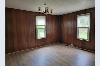 104 Zeitler Ave, Punxsutawney Area School District, PA 15767 - Photo 5