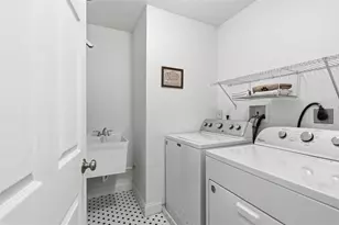 5020 Stags Leap Ln, Moon/Crescent Twp, PA 15108 - Photo 23