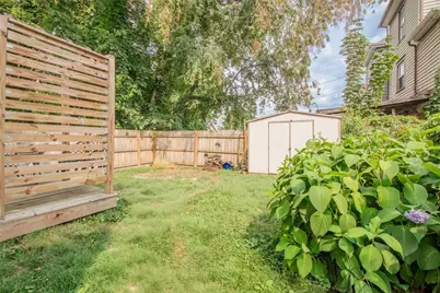 615 Montour St, Coraopolis, PA 15108 - Photo 17