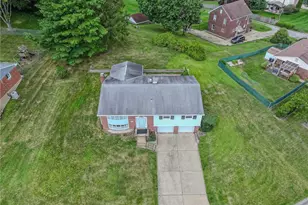 704 Limestone Dr, Pittsburgh, PA 15101 - Photo 35