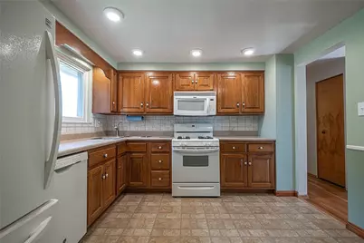 704 Limestone Drive, Pittsburgh, PA 15101 - Photo 15