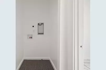 221 Bonvue St, Pittsburgh, PA 15214 - Photo 13