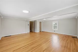 274 S Oakdale Ave, Hermitage, PA 16148 - Photo 15