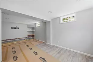274 S Oakdale Ave, Hermitage, PA 16148 - Photo 21