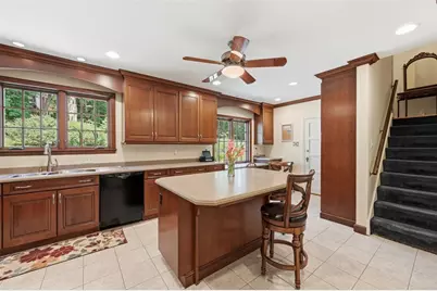 [Address not provided], Pittsburgh, PA 15228 - Photo 9