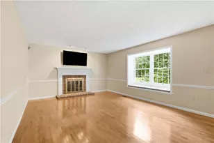 214 Thornwood Ct, Moon/Crescent Twp, PA 15108 - Photo 19