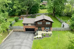 615 Greenspring Dr, Richland, PA 15044 - Photo 3