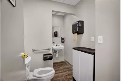 514 Washington Rd, Pittsburgh, PA 15228 - Photo 17