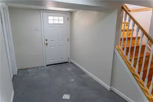718 W Pittsburgh St, Greensburg, PA 15601 - Photo 25
