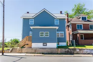 718 W Pittsburgh St, Greensburg, PA 15601 - Photo 1