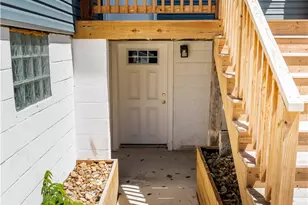 718 W Pittsburgh St, Greensburg, PA 15601 - Photo 3