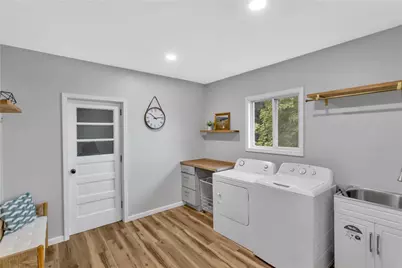 128 Highview Ave, Ross Twp, PA 15229 - Photo 15