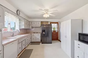 333 Ridge Ave, Monessen, PA 15062 - Photo 9