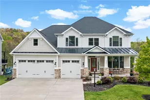 321 Crest Ln, Adams Township, PA 16046 - Photo 1