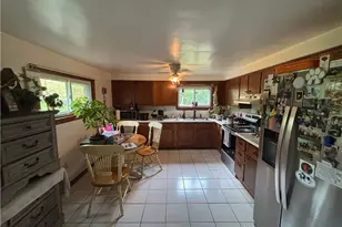 121 Cumer Rd, Cecil, PA 15057 - Photo 3