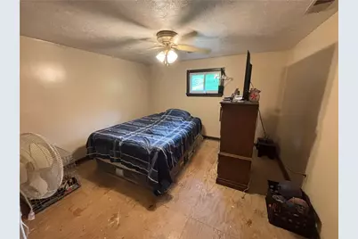 121 Cumer Rd, Cecil, PA 15057 - Photo 1