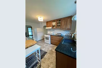 1738 Raymond Ave, Latrobe, PA 15650 - Photo 5