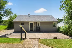 1329 New York Ave, Port Vue, PA 15133 - Photo 11