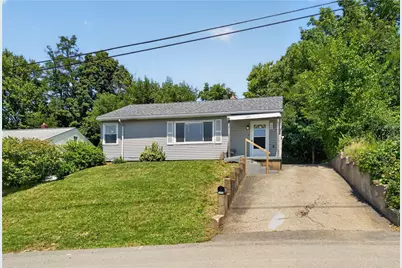 1329 New York Ave, Port Vue, PA 15133 - Photo 3