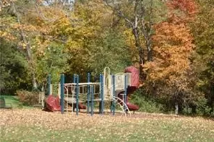 1019 Pennsylvania Ave, Clairton, PA 15025 - Photo 27
