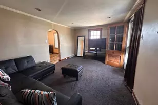 1019 Pennsylvania Ave, Clairton, PA 15025 - Photo 11