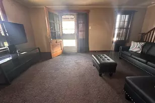 1019 Pennsylvania Ave, Clairton, PA 15025 - Photo 9