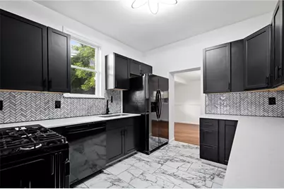 1943 Dartmore Street, Pittsburgh, PA 15210 - Photo 9