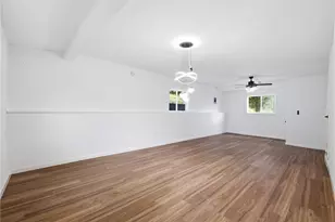 1943 Dartmore St, Pittsburgh, PA 15210 - Photo 11
