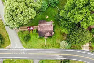 1364 Berryman Ave, South Park, PA 15129 - Photo 23