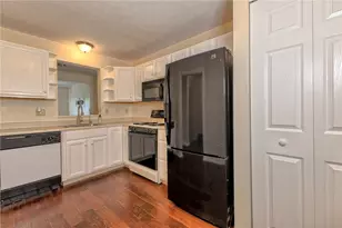 112 Winston Way, Greensburg, PA 15601 - Photo 11