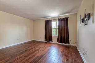 112 Winston Way, Greensburg, PA 15601 - Photo 7