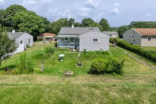 1923 Rhode Island Ave, Hopewell Township, PA 15001 - Photo 9