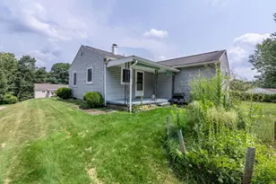 1923 Rhode Island Ave, Hopewell Township, PA 15001 - Photo 9