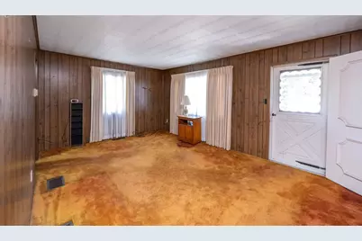 1923 Rhode Island Avenue, Hopewell Township, PA 15001 - Photo 13