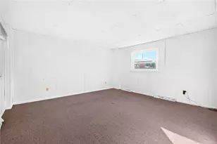 698 High St, California, PA 15419 - Photo 5