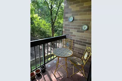1500 Cochran Road #515, Scott Township, PA 15243 - Photo 27
