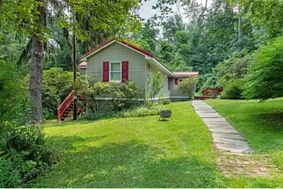 1021 Pine Blvd, Dunbar Township, PA 15431 - Photo 1