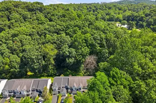 297 Commons Dr, Oakmont, PA 15139 - Photo 41