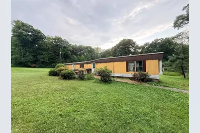 297 Steyer Rd, Stewart Twp, PA 15464 - Photo 3