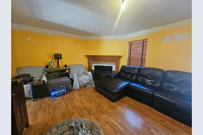 759 Sunset Cir, Cranberry Township, PA 16066 - Photo 5