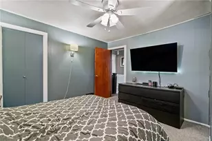751 Sixth St, Pitcairn, PA 15140 - Photo 19