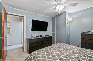 751 Sixth St, Pitcairn, PA 15140 - Photo 11
