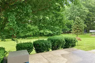 655 Christy Rd, Hermitage, PA 16148 - Photo 33