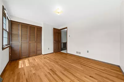 1249 Cairn Dr, Bethel Park, PA 15102 - Photo 19