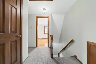 1249 Cairn Dr, Bethel Park, PA 15102 - Photo 21