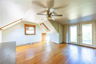 2035 Aurora Dr, New Kensington, PA 15068 - Photo 11