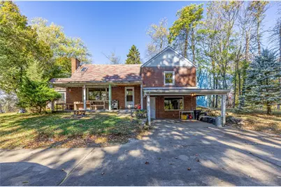 2035 Aurora Dr, New Kensington, PA 15068 - Photo 1