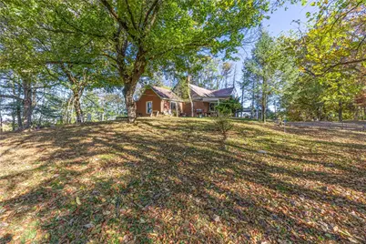 2035 Aurora Dr, New Kensington, PA 15068 - Photo 23